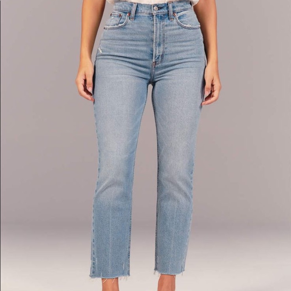 Abercrombie Curve Love Ultra High Rise Ankle Straight